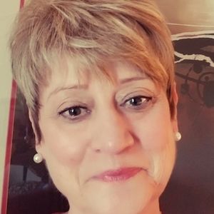 Meet your Posher, Anna mae